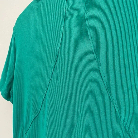 All in Motion Green Crop T-Shirt, Size XS - Picture 3 of 6